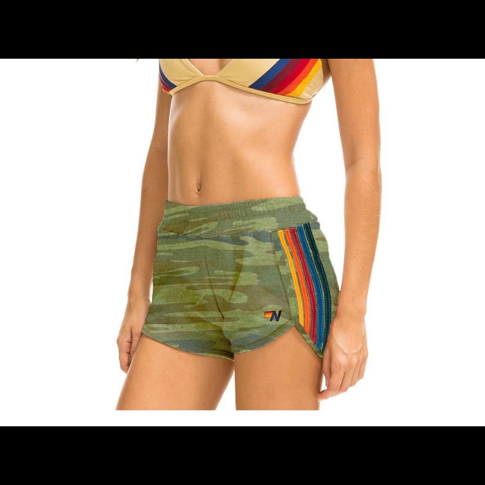 NWOT Aviator Nation shorts XL
